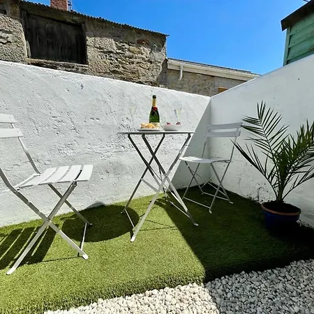 Apartment Cosy, Cornish Character Near The Sea!